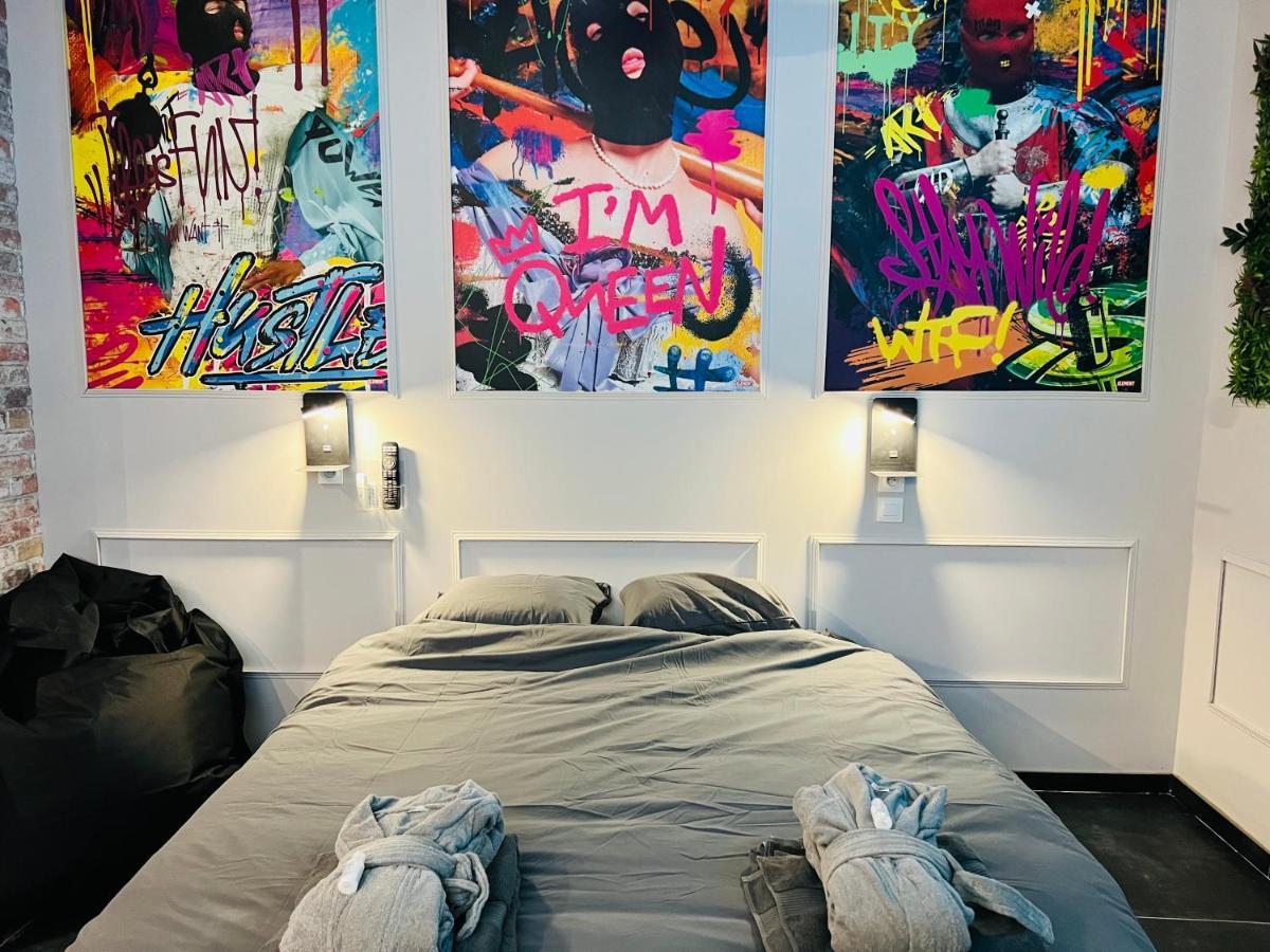 Capsule Street Art - Sauna- Jacuzzi - Playstation 5 - Billard - Netflix - Home Cinema - Terrasse Douai Buitenkant foto